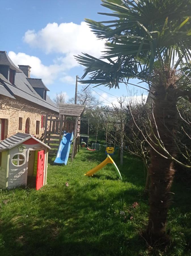 Chambres D'Hotes La Roche Saint-Hilaire-des-Landes Экстерьер фото